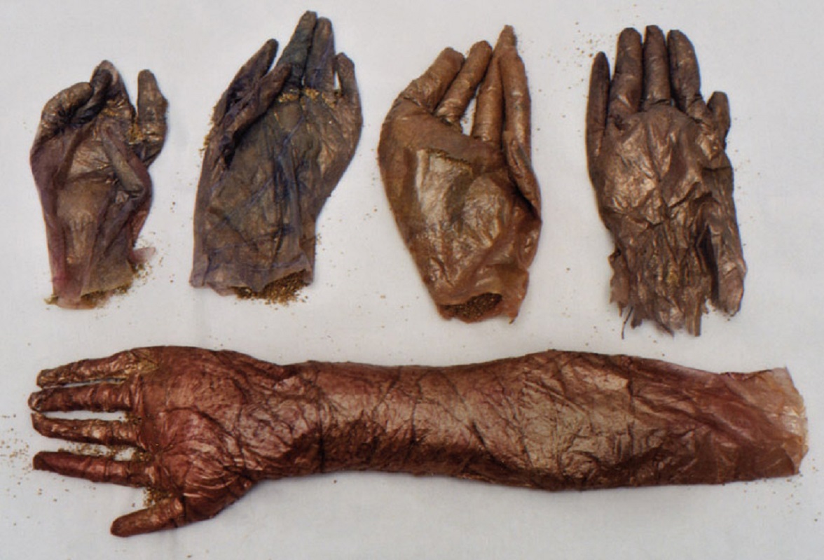 Mains-sacs-détail-4b